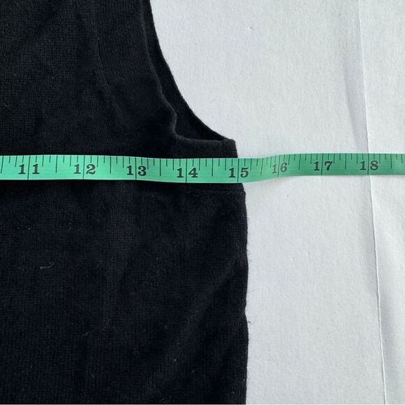 Theory Minareeya Black Cashmere Sleeveless Cardigan Size TP - Picture 5 of 8